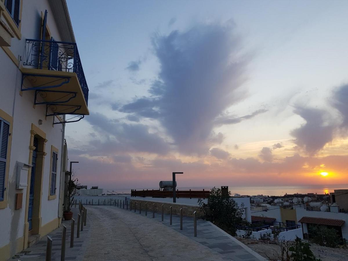 Town With Panoramic Seaview Apartment Paphos